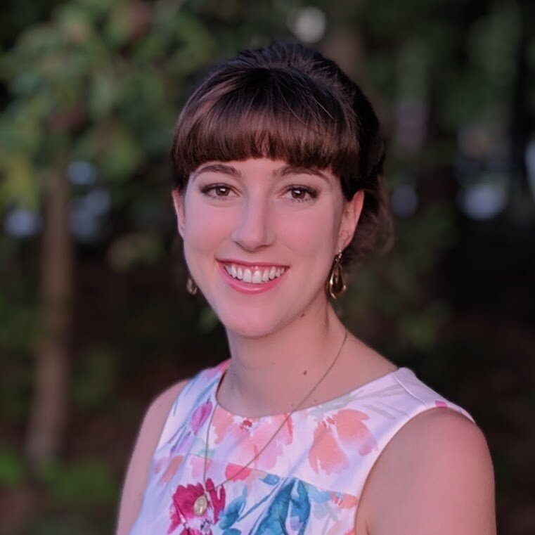  Julie Havlak 