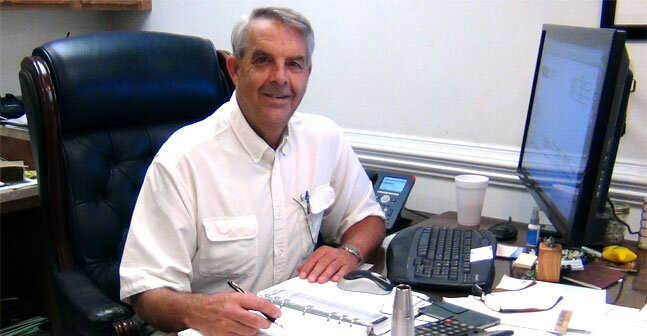  Allan Baucom 